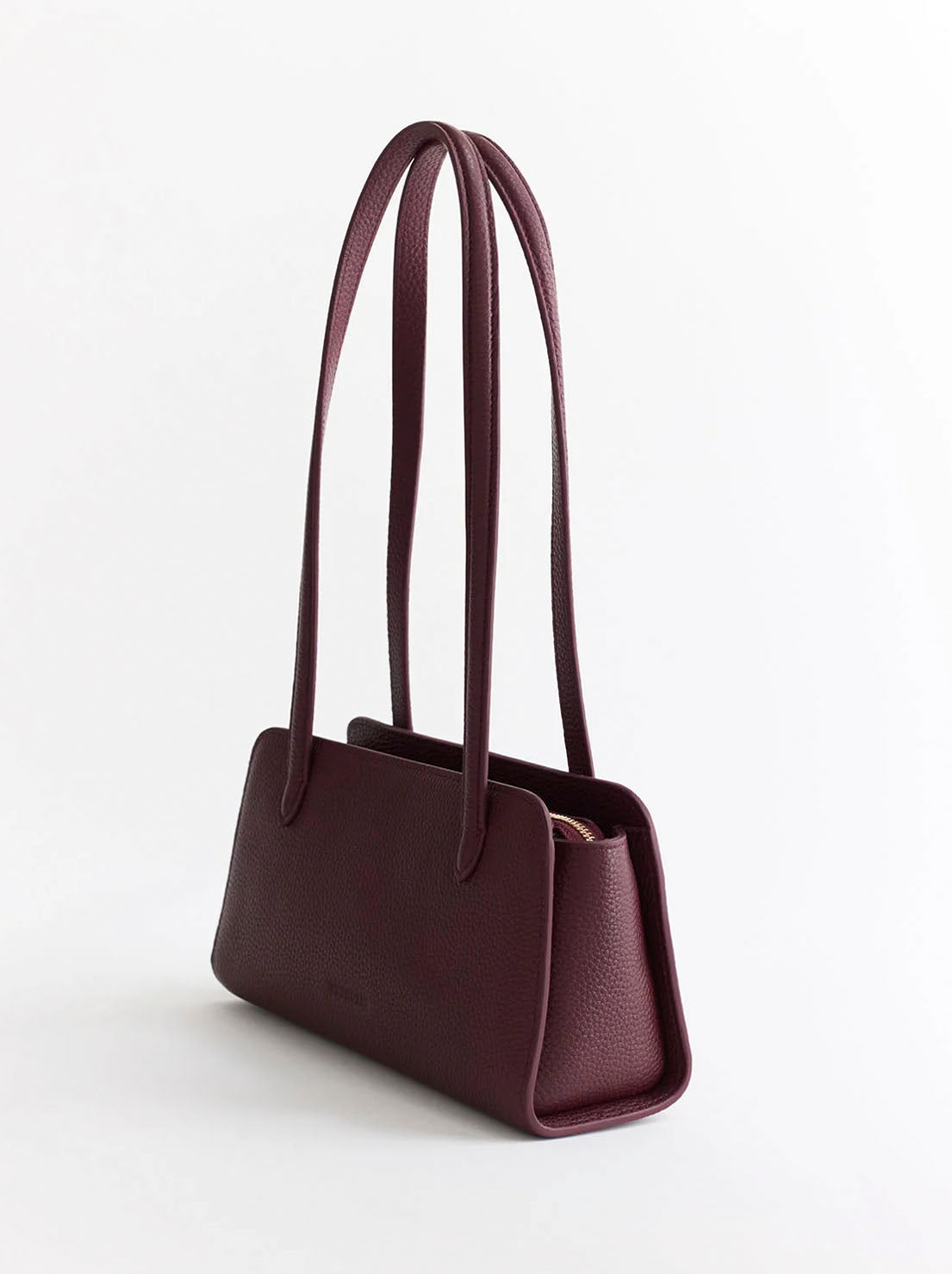 The Horse - Rene Shoulder Bag - Plum Leather with Gold