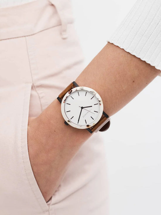 The Horse - Resin Watch in Nougat Shell/ White Dial/ Tan Band