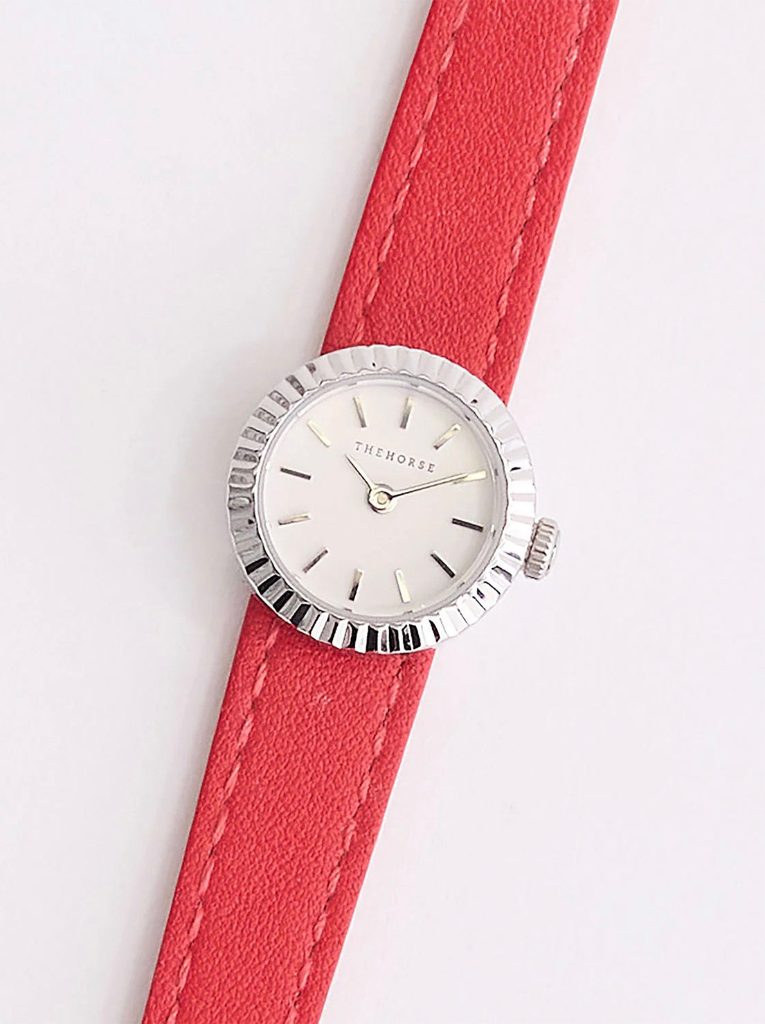 The Horse - The Dot Watch - Polished Silver / White Dial / Red Leather