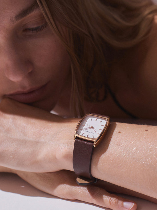 The Horse - The Dress Watch - Rose Gold / White Dial / Coffee Leather