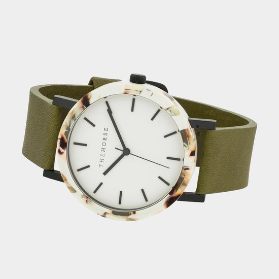 The Horse - The Resin Watch In Nougat Shell / White Dial / Olive Leather Strap