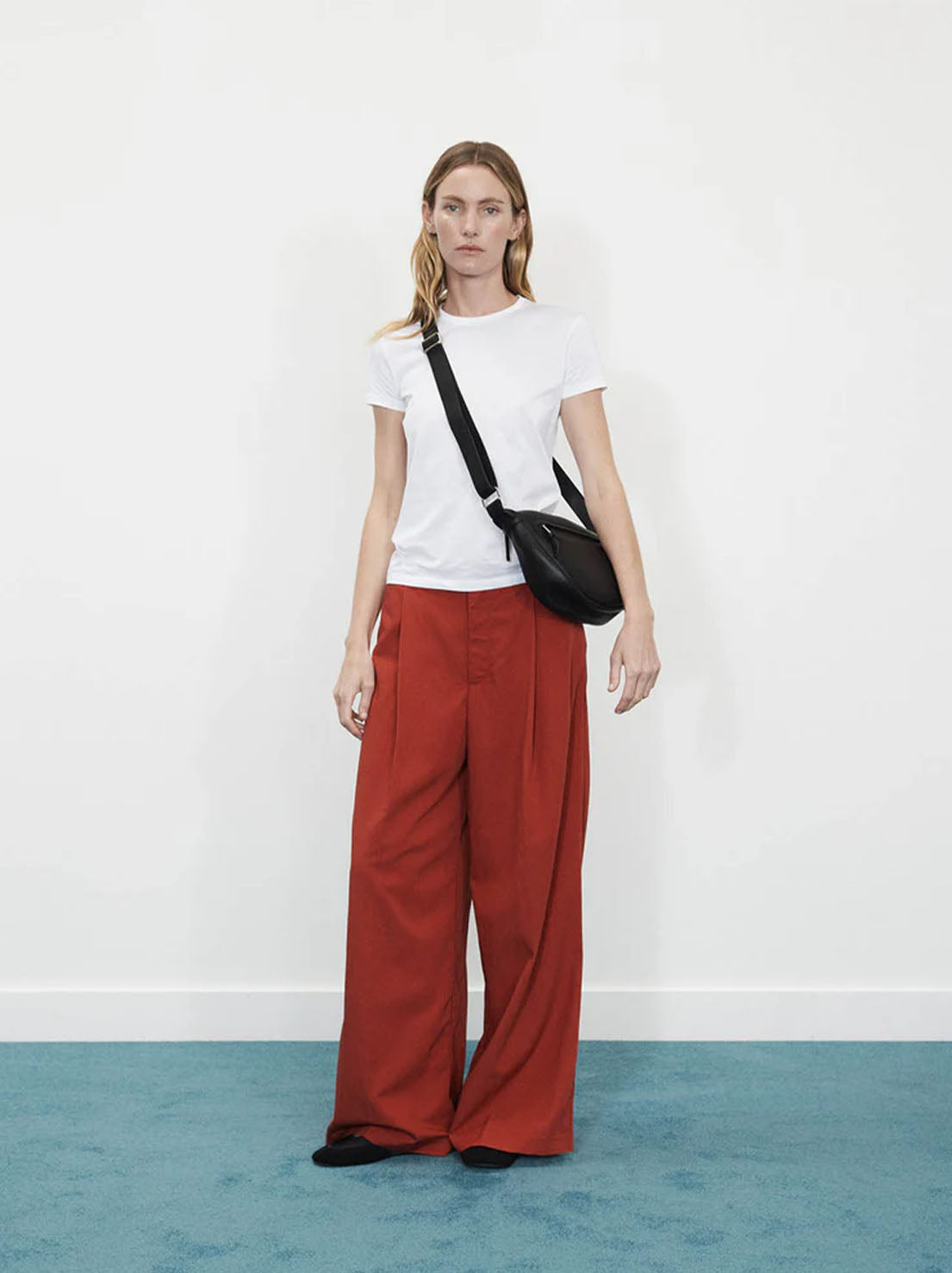 The Horse - The Sporty Crossbody - Black