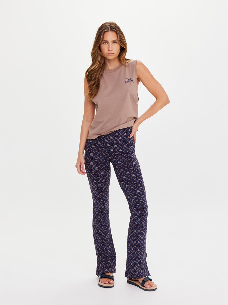 The Upside - Ezra Florence Flare - Monogram – Abicus