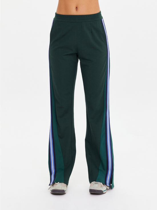 The Upside - Maneki Petra Flare Pant - Racing Green