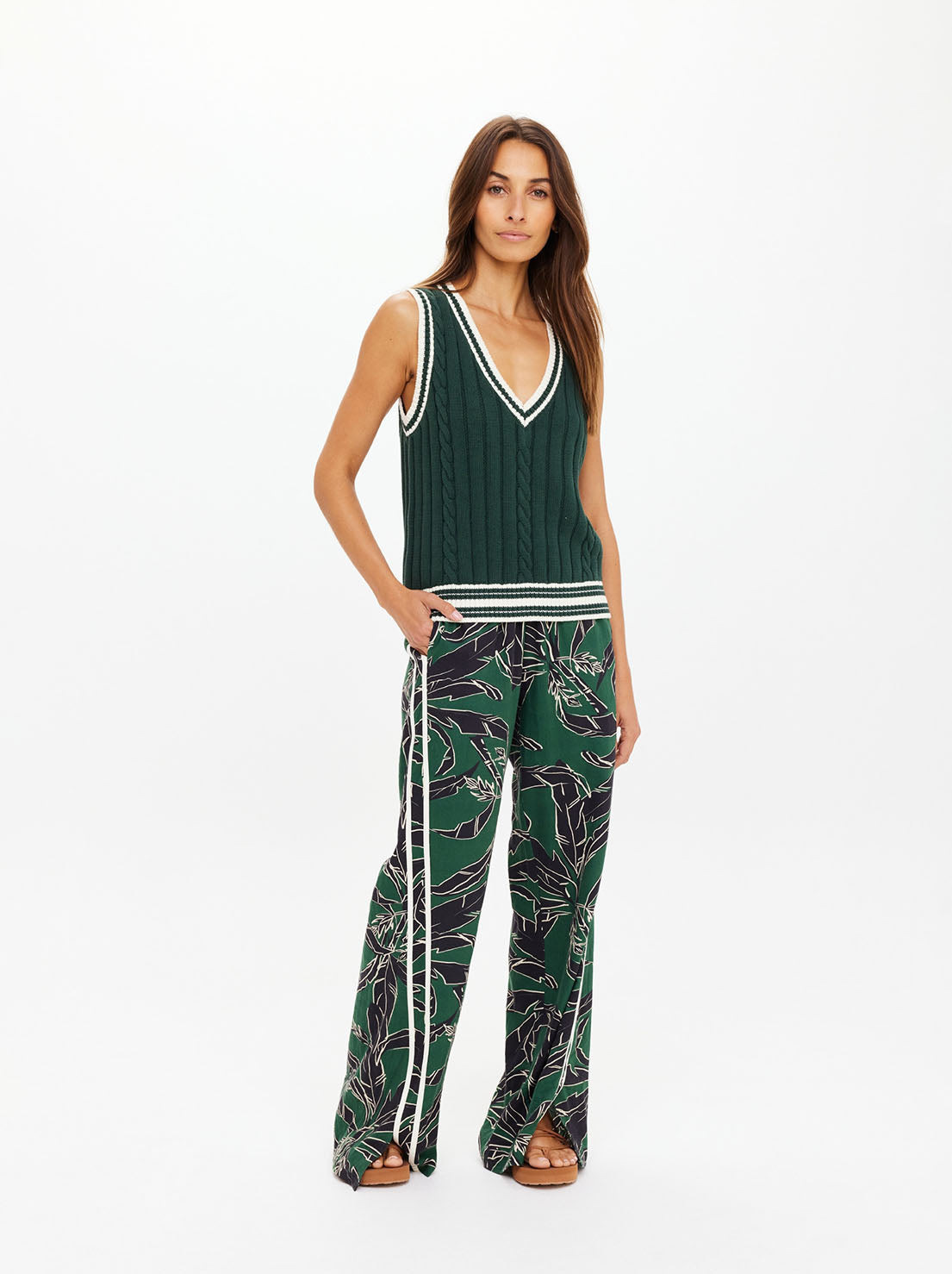 The Upside - Santa Fe Julia V-Neck Vest - Jungle Green