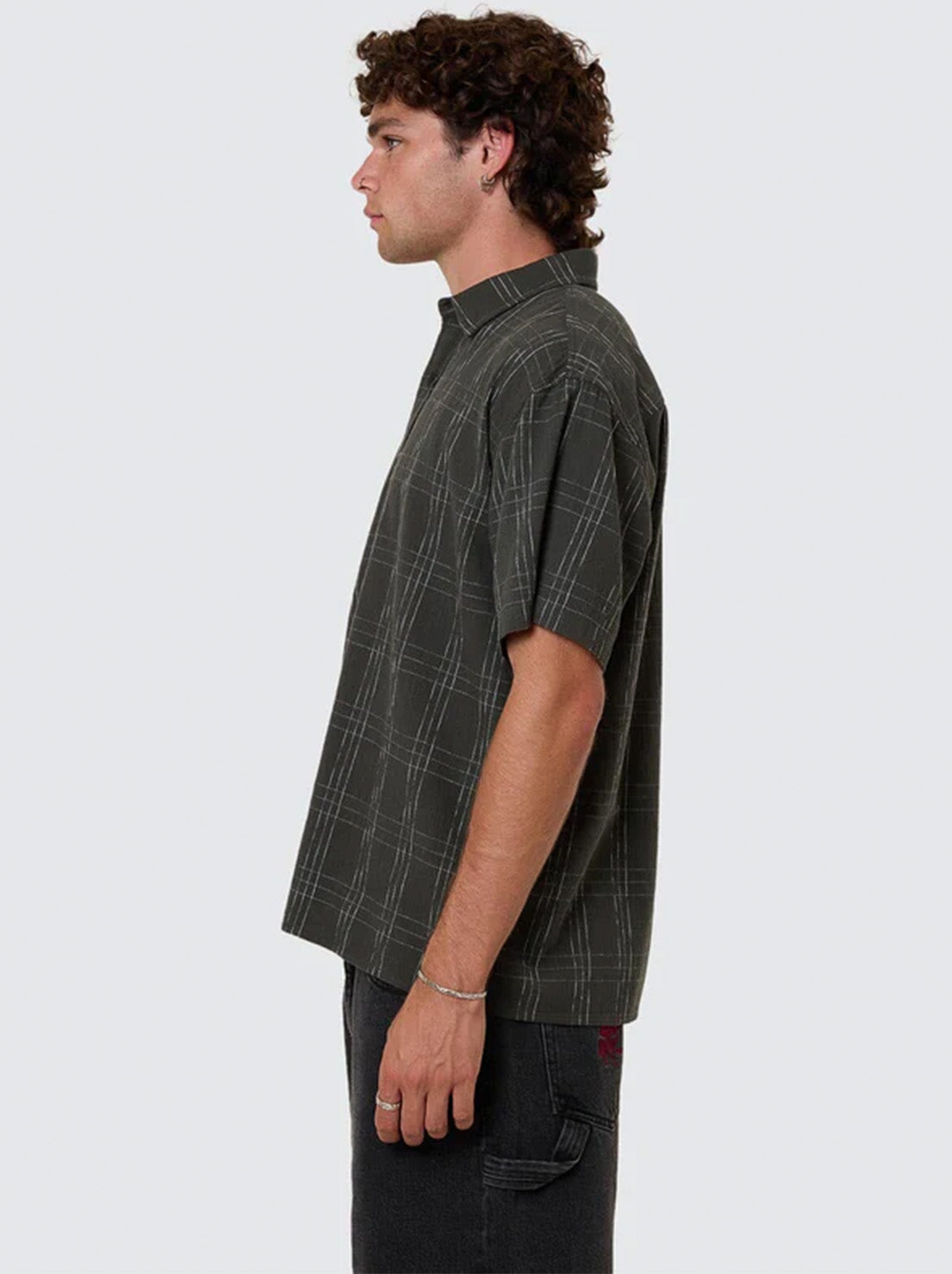 Thrills - Built To Win Short Cropped Sleeve  Shirt - Black