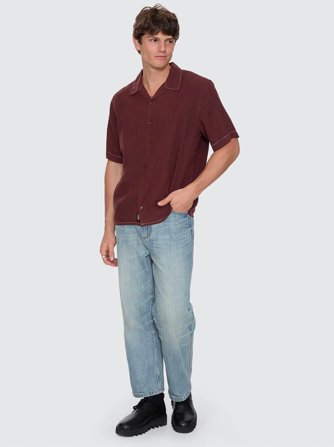 Thrills - Hemp Minimal Contrast Stitch Cropped Bowling Shirt - Bitter Chocolate
