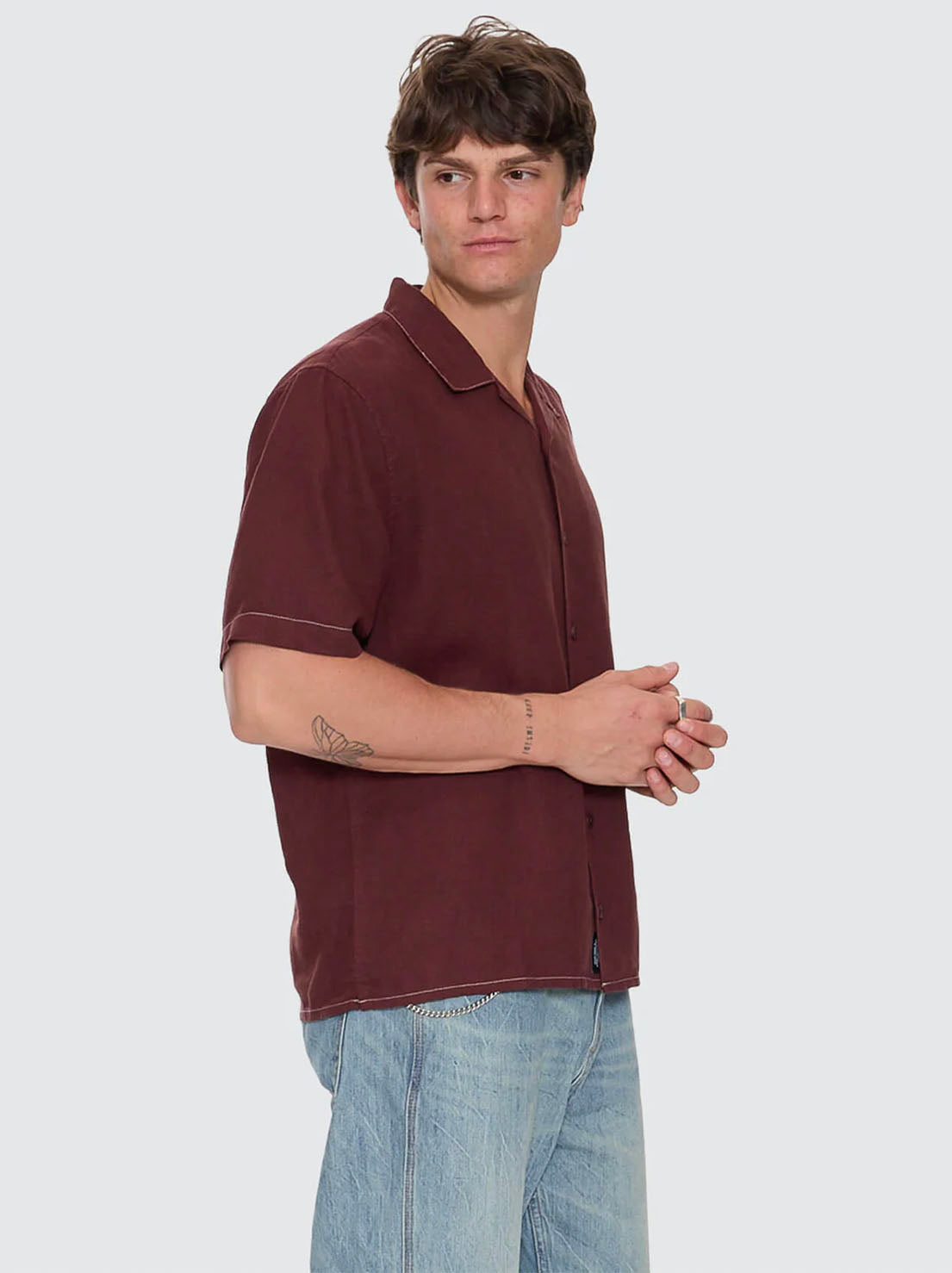 Thrills - Hemp Minimal Contrast Stitch Cropped Bowling Shirt - Bitter Chocolate