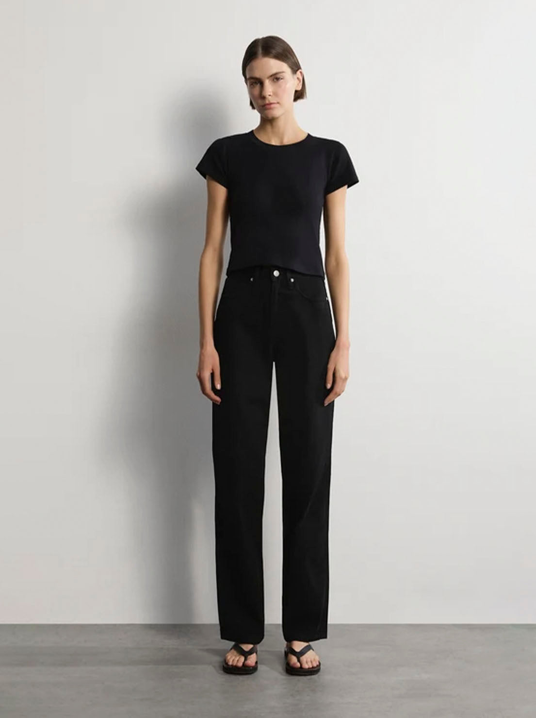WNSDY - The Kember Tee - Black
