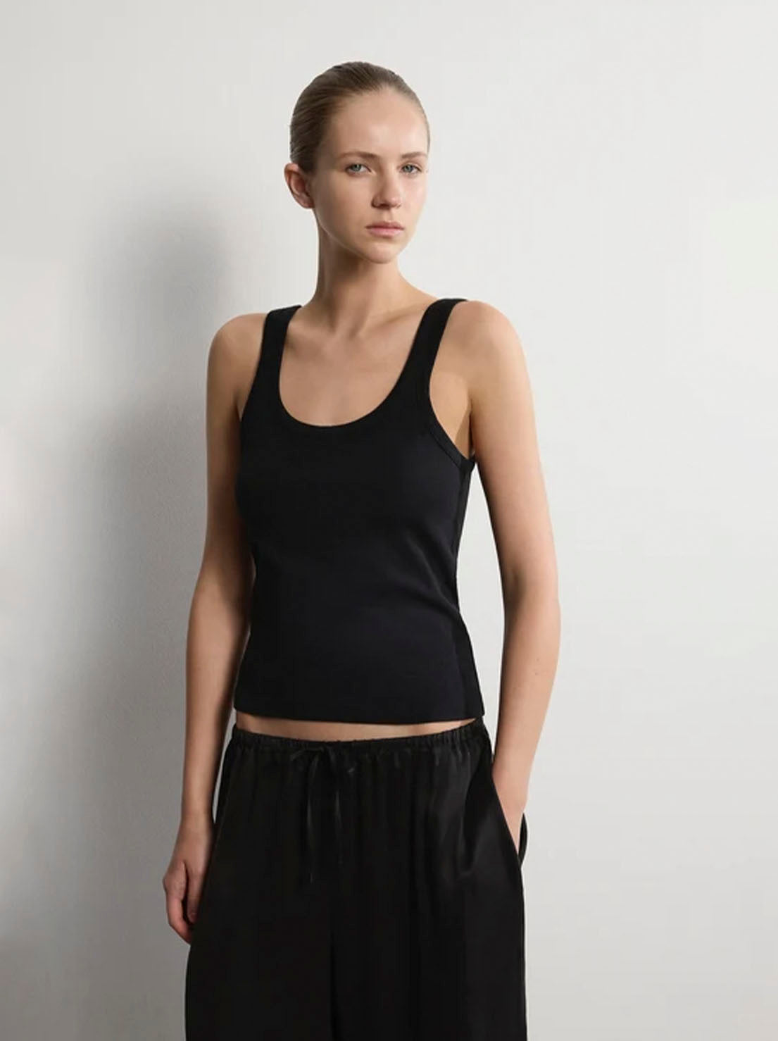 WNSDY - The Kim Tank - Black