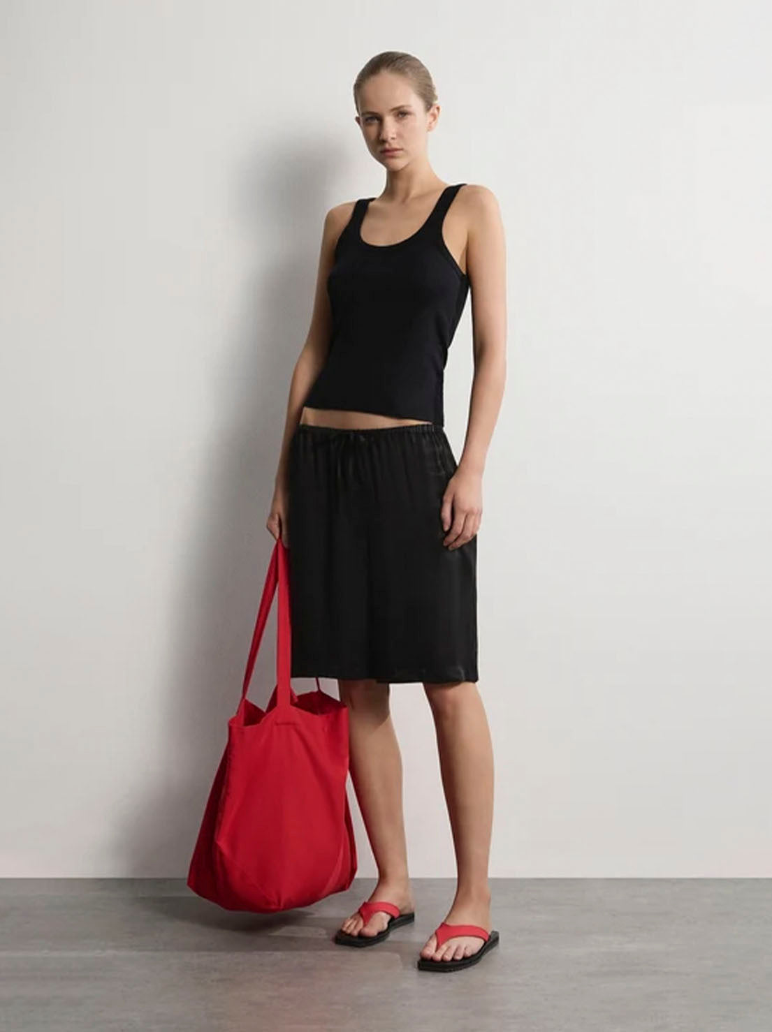 WNSDY - The Kim Tank - Black