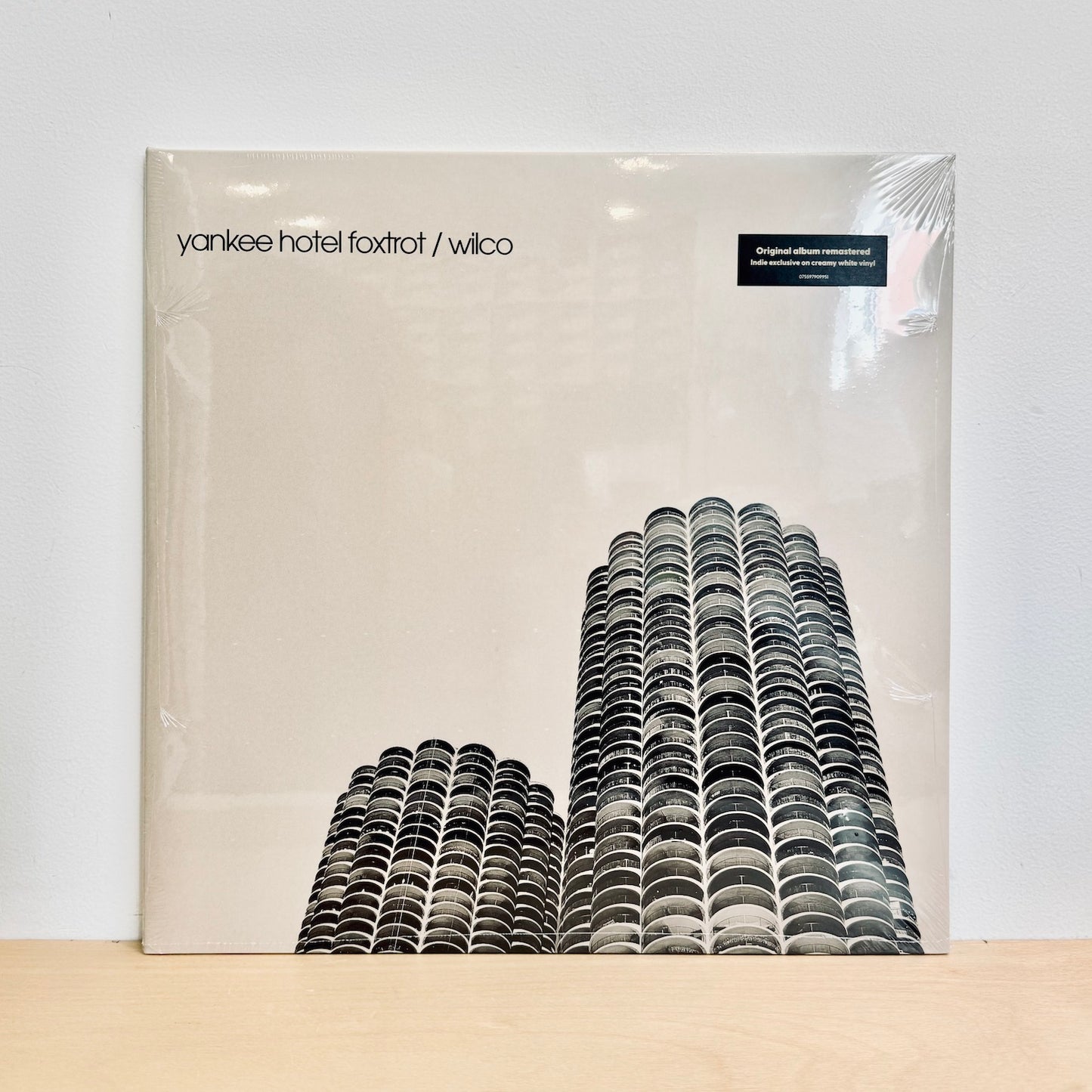 Wilco - Yankee Hotel Foxtrot. 2LP (Indie Exclusive 140g White Vinyl)