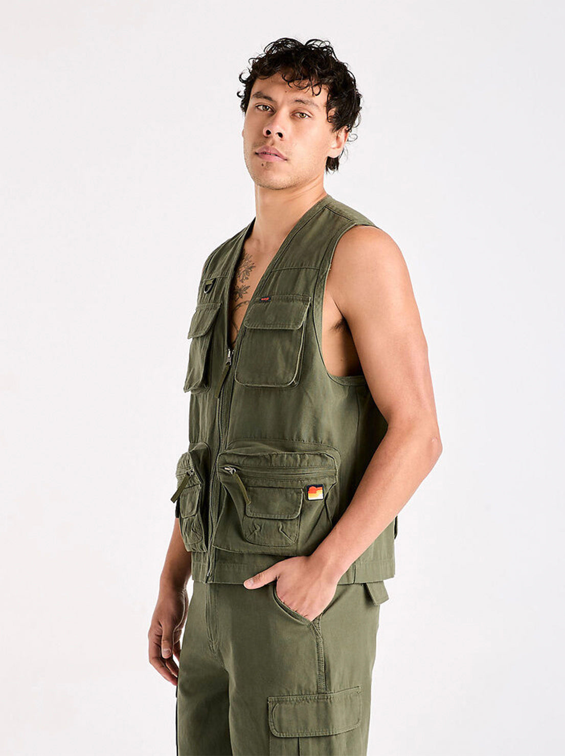 Wrangler - Better Beer Come Prepared Vest - Eucalyptus