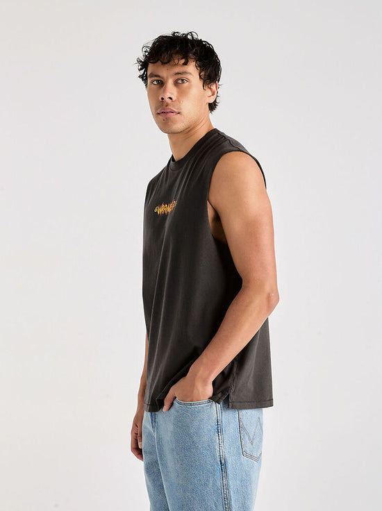 Wrangler - Fossil Muscle Tee - Worn Black