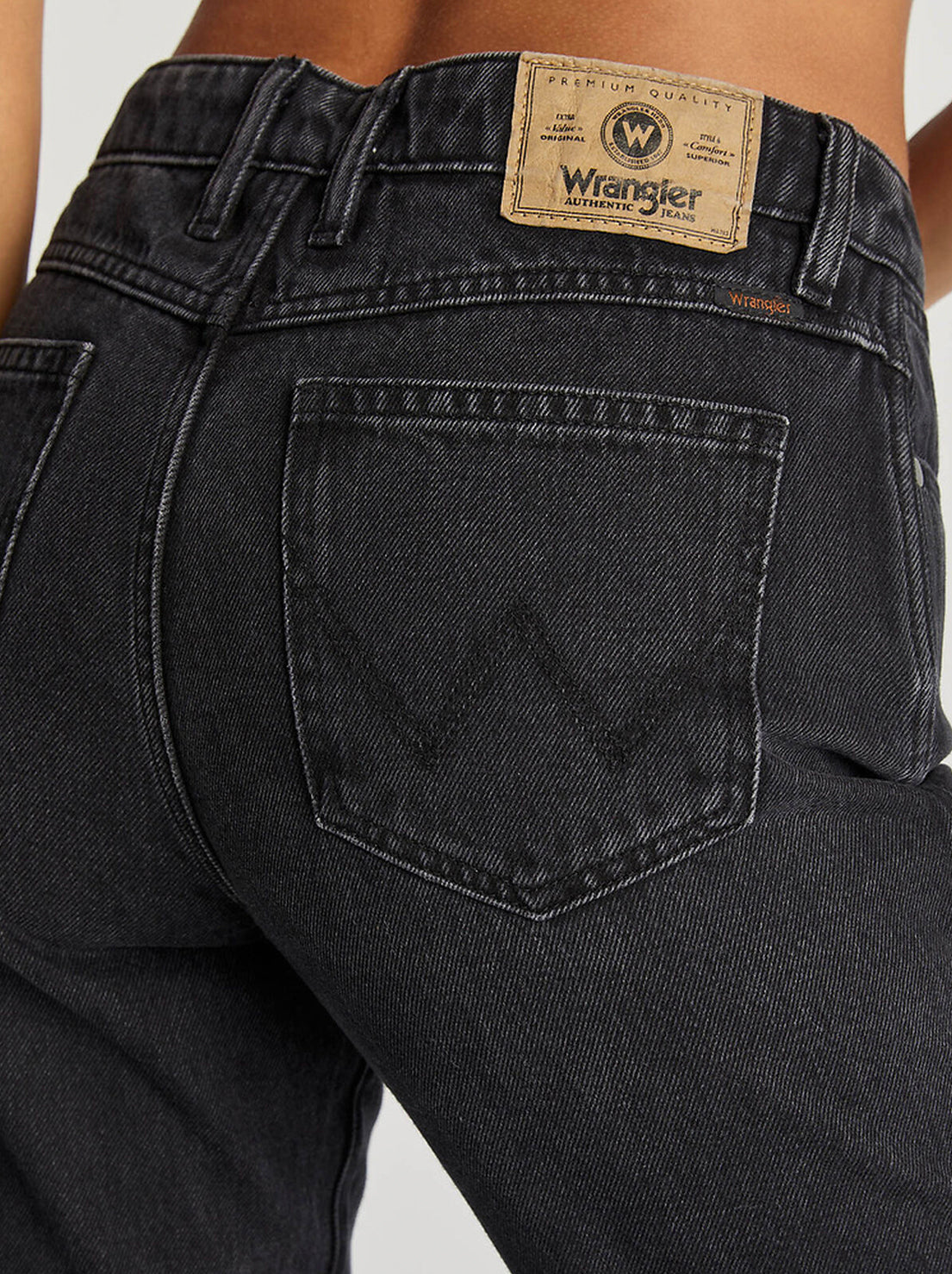 Wrangler - Mid Tori Jean - Petite Fit - After Dark