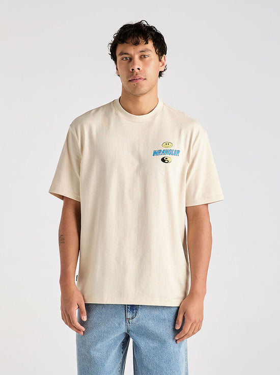 Wrangler - World Tour Slacker Tee - Ecru