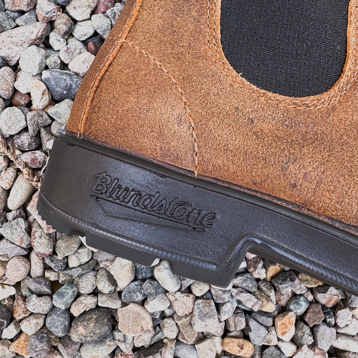 Blundstone - 1911 Unisex Chelsea Boot - Tobacco Suede