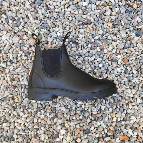 Blundstone - 2115 Unisex Vegan Chelsea Boot - Black