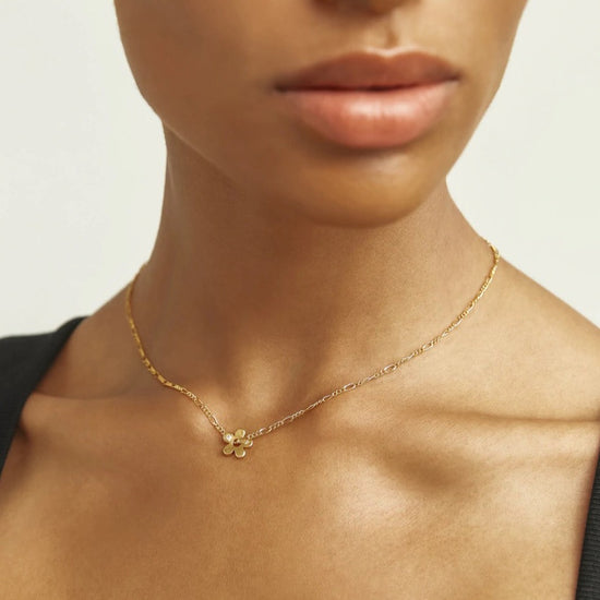 Brie Leon - 925 Signature Flower Pendant Necklace - Gold/Clear