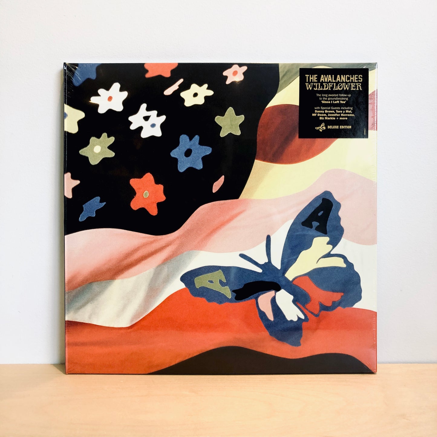 The Avalanches - Wildflower. 2LP [Deluxe 8 panel Gatefold w/ poster]