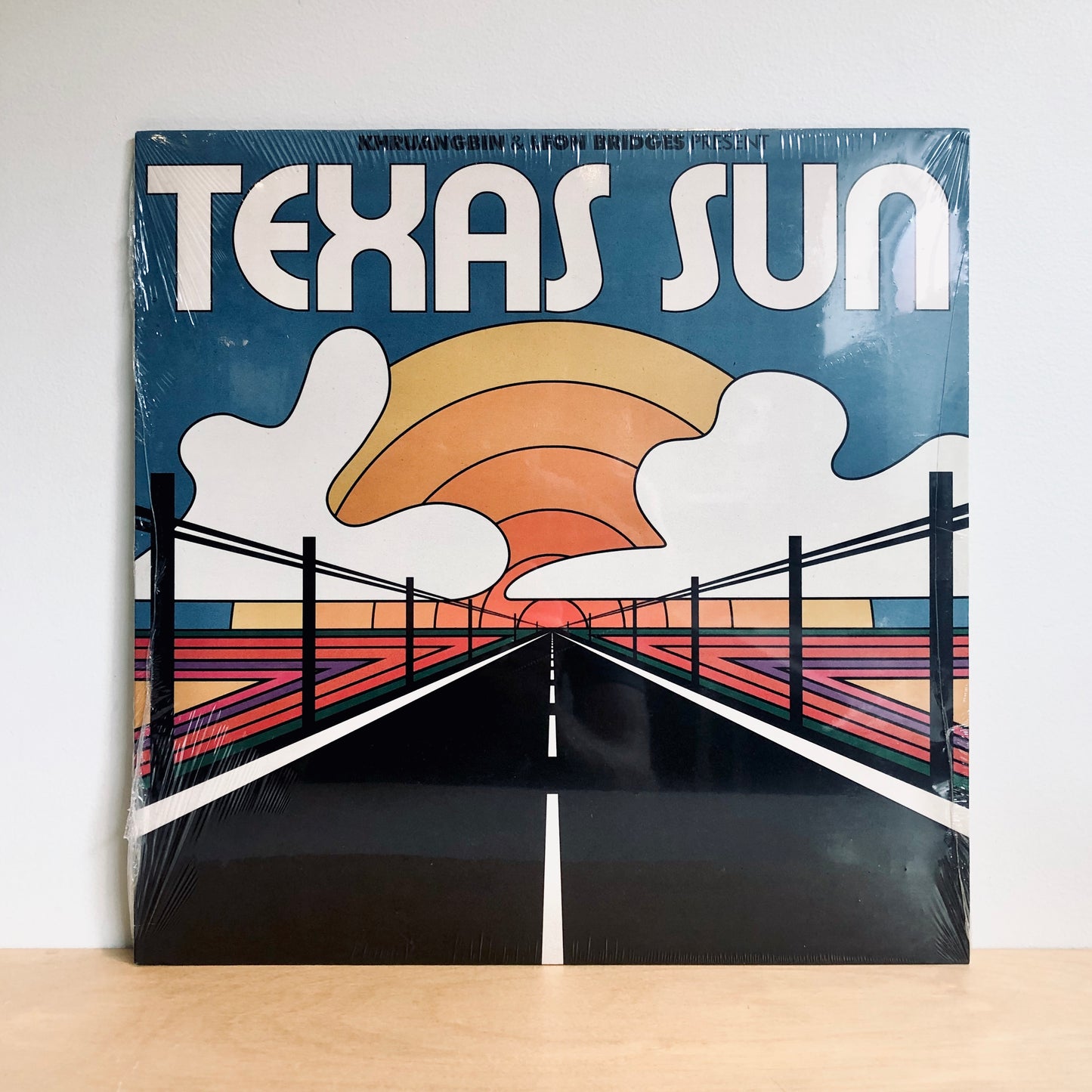 Khruangbin & Leon Bridges - Texas Sun. EP [ Ltd Indie Exclusive Orange Vinyl]