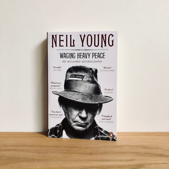 Neil Young - Waging Heavy Peace
