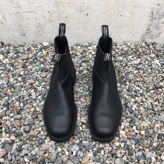 Blundstone - 063 Unisex Chelsea Dress Boot - Black