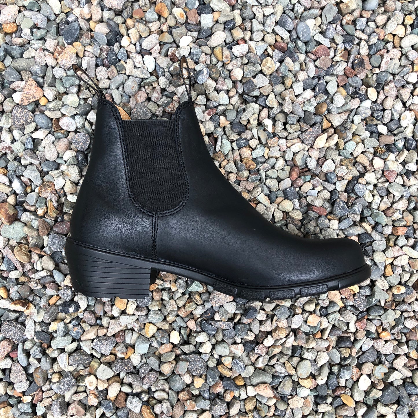 Blundstone - 1671 Women's Heeled Chelsea Boot - Black