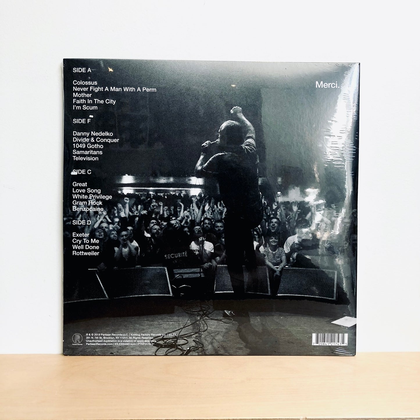 Idles - A Beautiful Thing: Idles Live At The Bataclan. LP [Green Sleeve w/ Clear Neon Lime Green Vinyl]