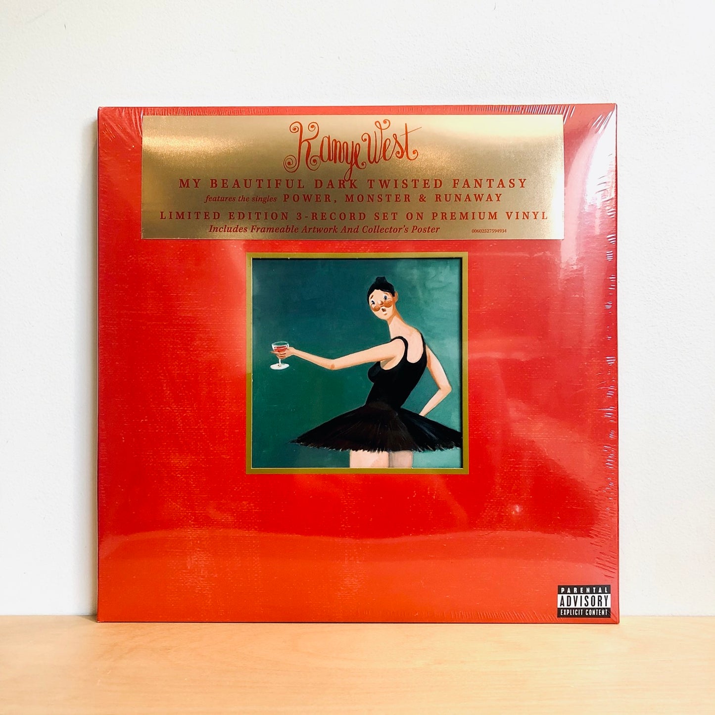 Kanye West - My Beautiful Dark Twisted Fantasy. 3LP [EU IMPORT]