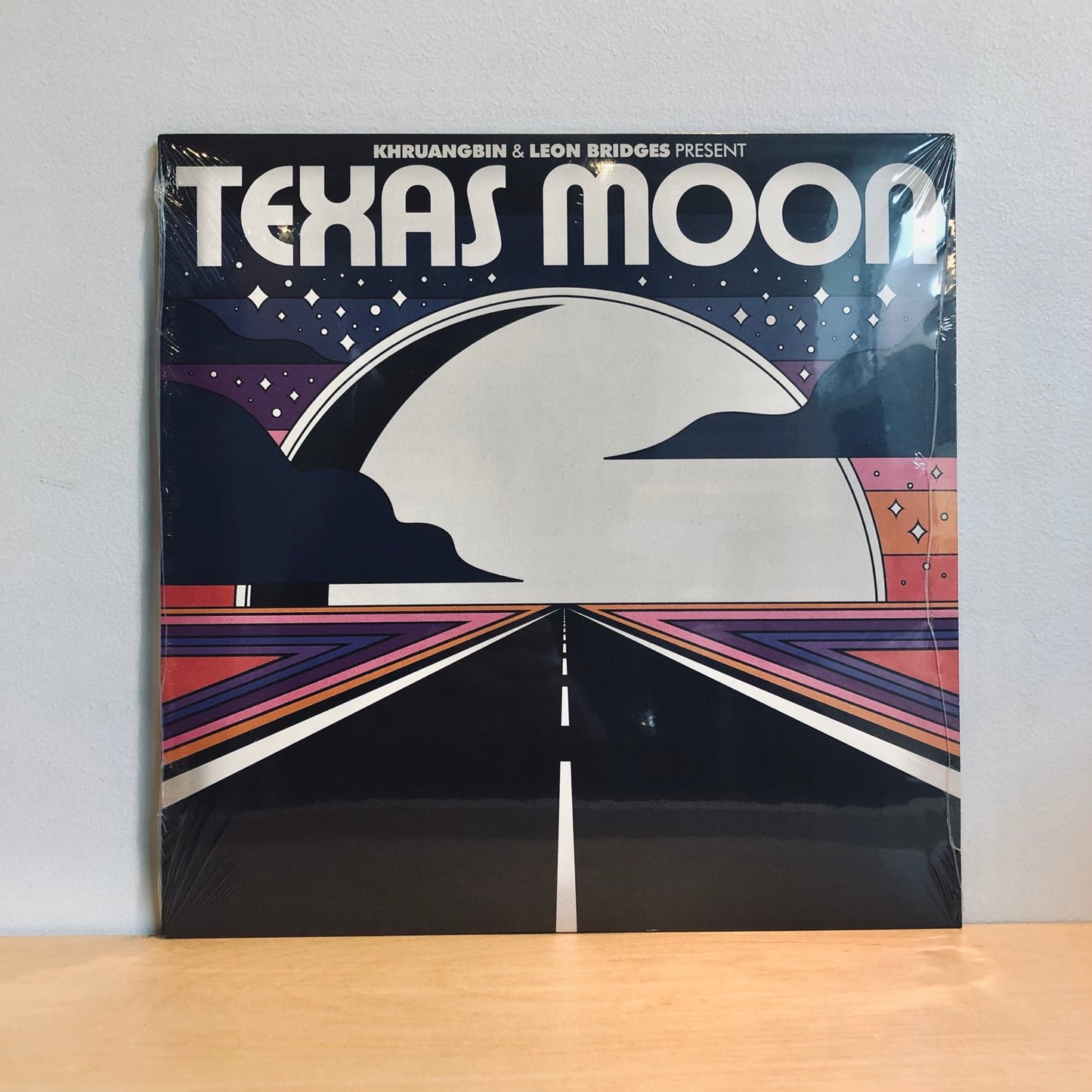 Khruangbin & Leon Bridges - Texas Moon. LP [Black Wax Edition]