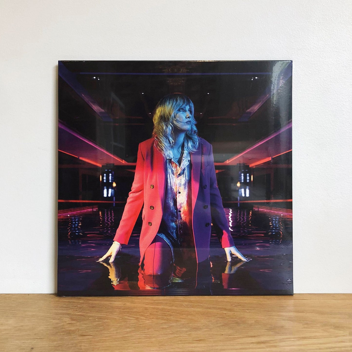 Lady Hawke - Time Flied. LP [Ltd. Indie Exclusive Tri-Colour Vinyl]