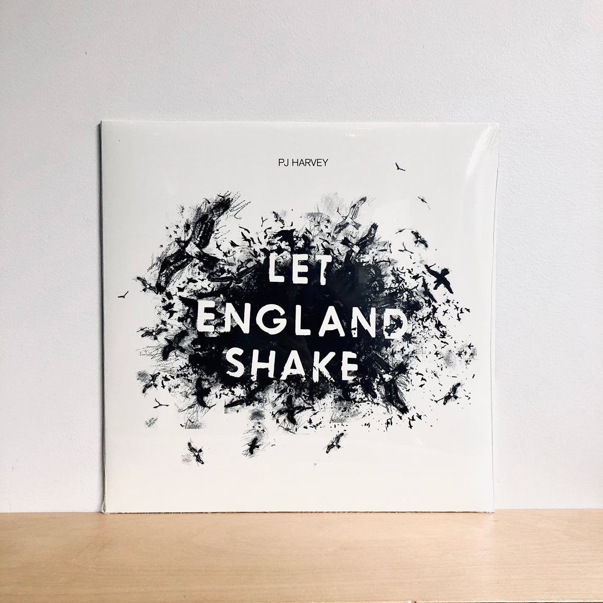 PJ Harvey - Let England Shake. LP [USA IMPORT]