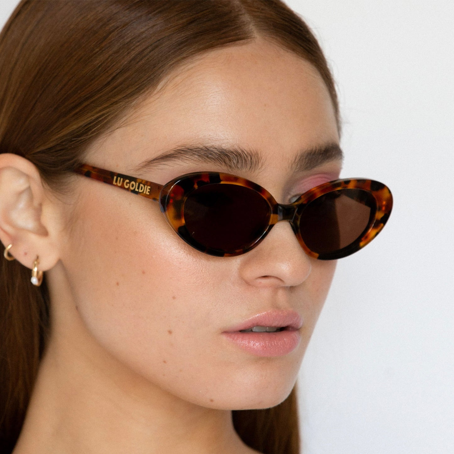 Lu Goldie - Jeanne Sunglasses - Tortoise