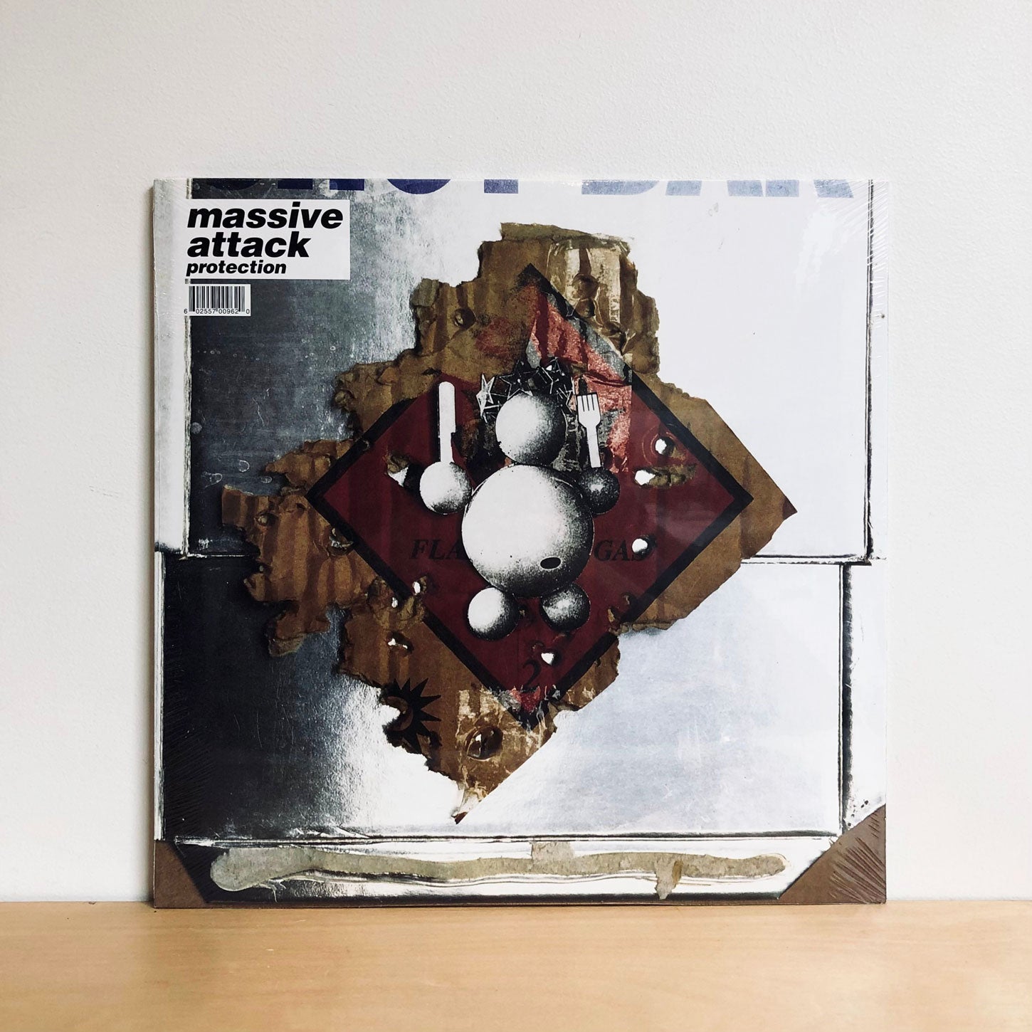 Massive Attack - Protection. LP [GERMAN IMPORT] – Abicus