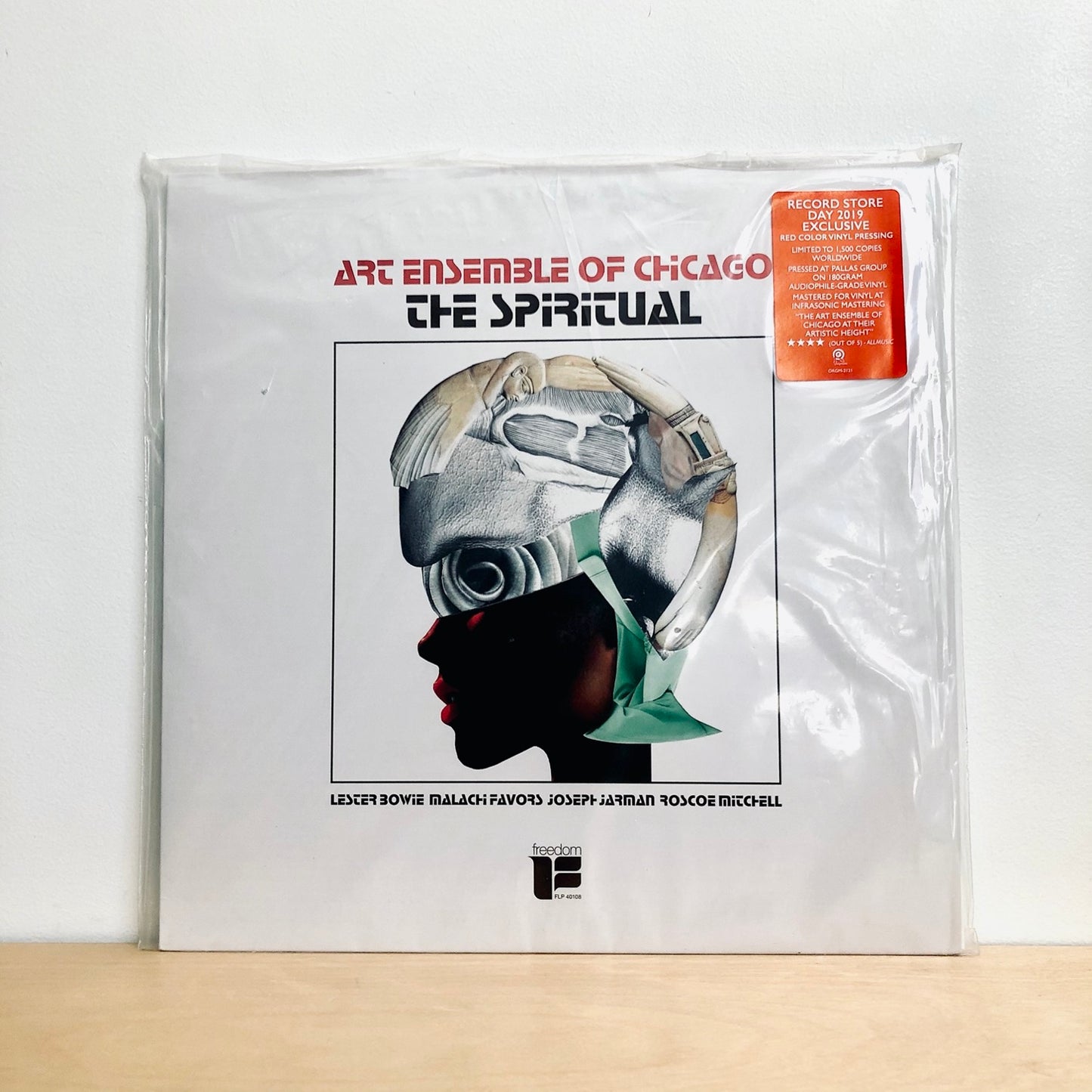 Load image into Gallery viewer, RSD - The Art Ensemble of Chicago - The Spiritual [LP](180 Gram, Transparent Red Vinyl, new cover art, limited to 1500, indie exclusive)
