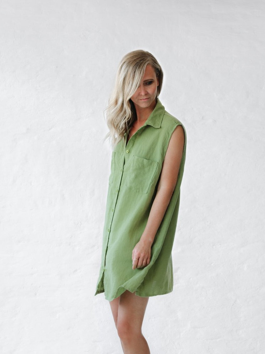 Seaside Tones - Sleeveless Linen Shirt - Green