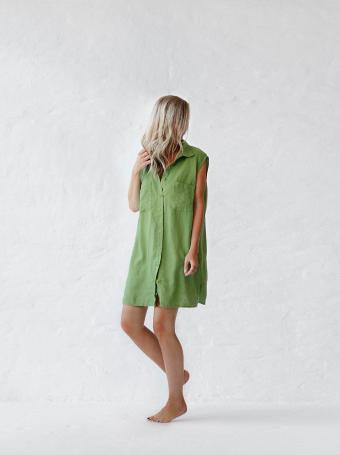 Seaside Tones - Sleeveless Linen Shirt - Green