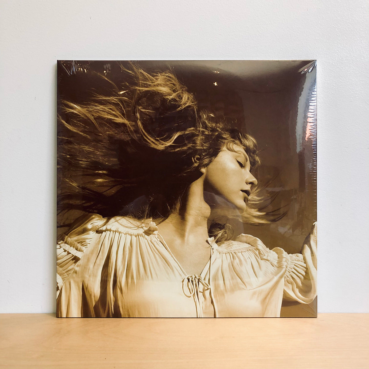 Taylor Swift - Fearless (Taylor's Version). 3LP [Gold Coloured Vinyl]