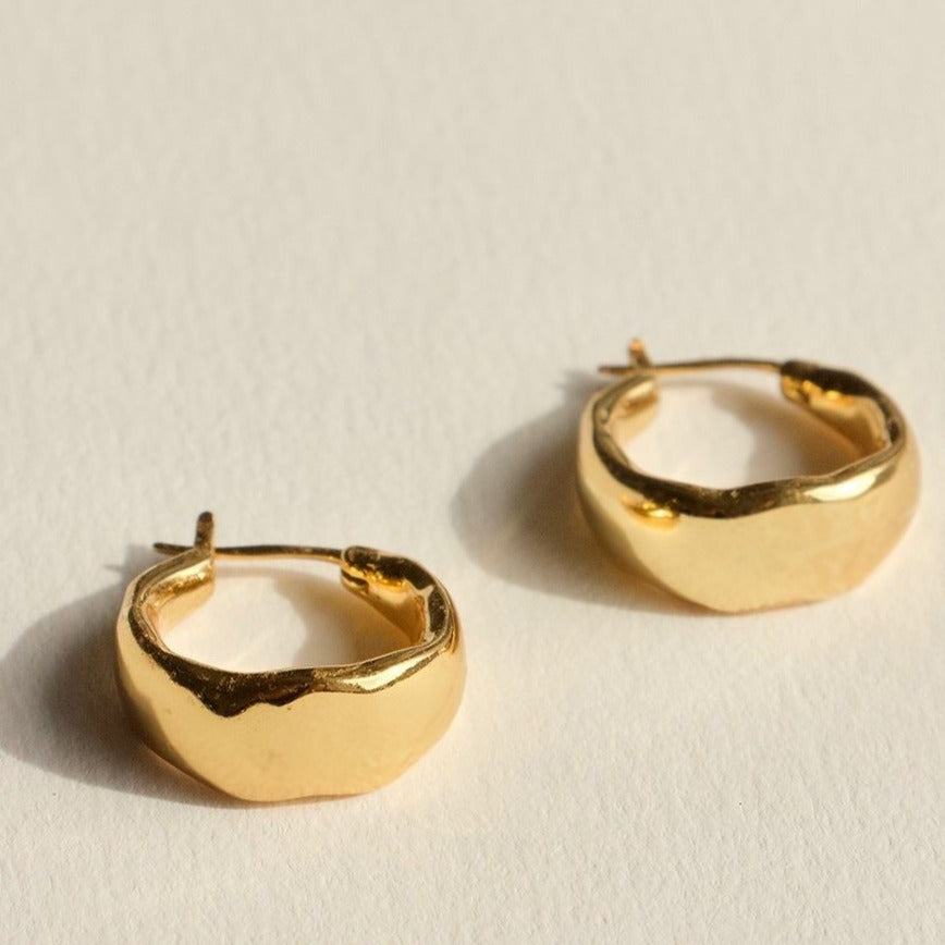 Brie Leon - Organica Curved Earrings - Gold